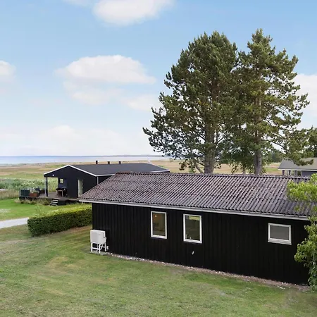 Awesome In With Wifi Holiday home